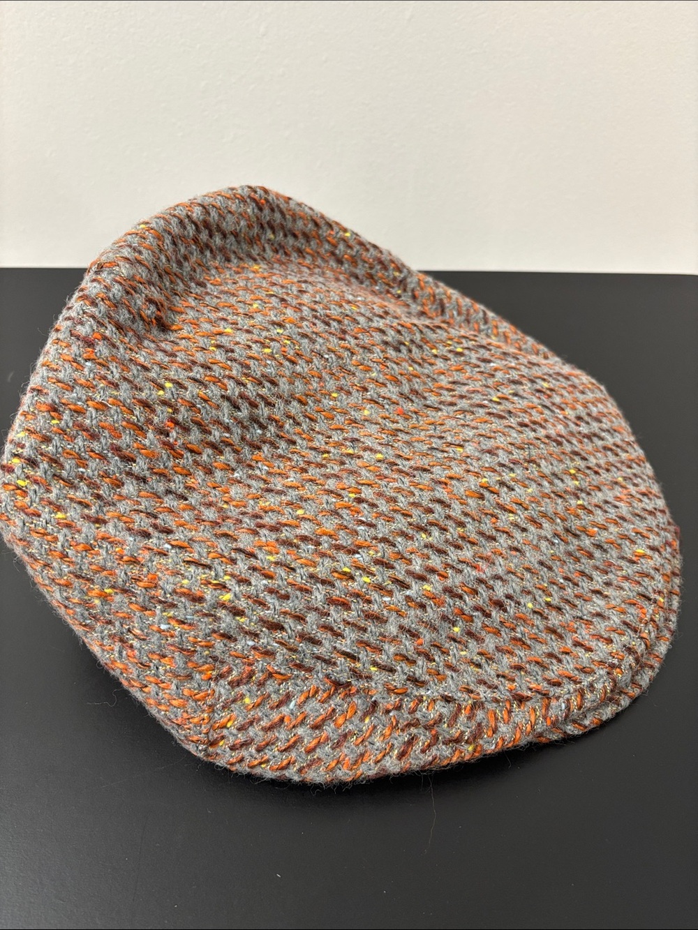 Free People Light Gray Casual Newsboy Hat with Subtle Orange Accents NWT
